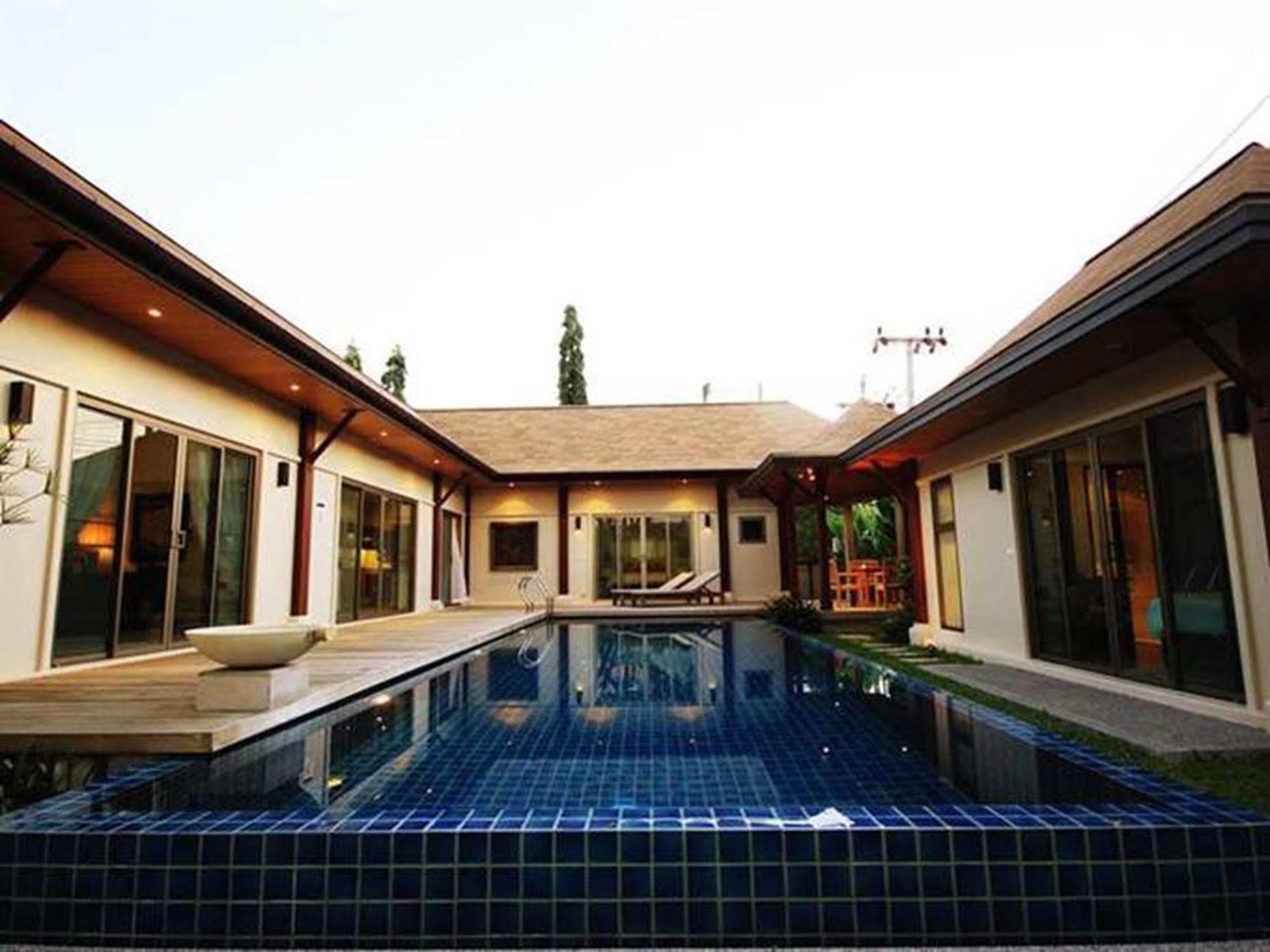 Two Villas Holiday Oriental Style Layan Beach Phuket Exterior foto